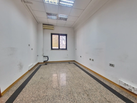 Poslovni prostor 500 m² – Podgorica — fotografija 17