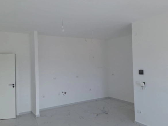 Trosoban stan 110 m² – Bar — fotografija 13