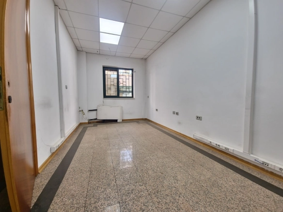 Poslovni prostor 500 m² – Podgorica — fotografija 18