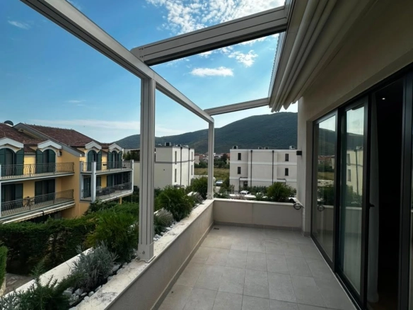 Izdavanje: Kuća 165 m² – Lastva Grbaljska, Kotor — fotografija 18