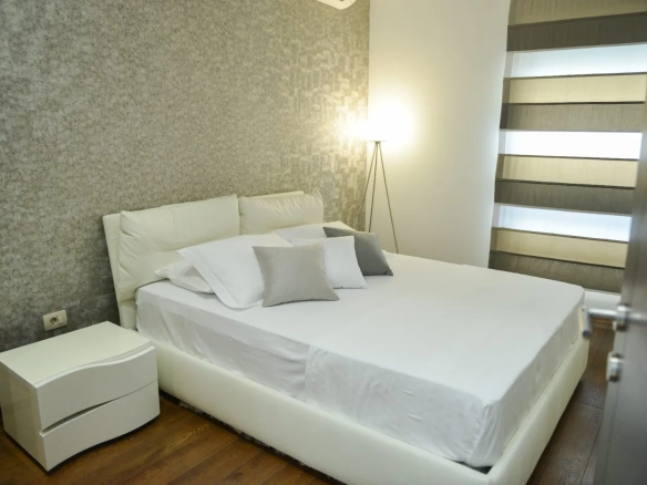 Trosoban stan 218 m² – Budva — fotografija 8