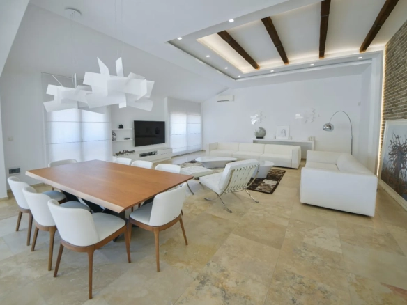 Trosoban stan 218 m² – Budva — fotografija 15