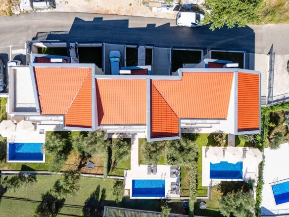 Izdavanje: Kuća 200 m² – Reževići, Budva — fotografija 13