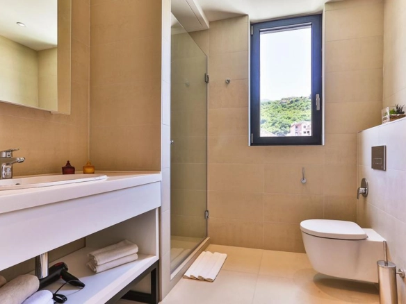 Dvosoban stan 106 m² – Rafailovići, Budva — fotografija 6