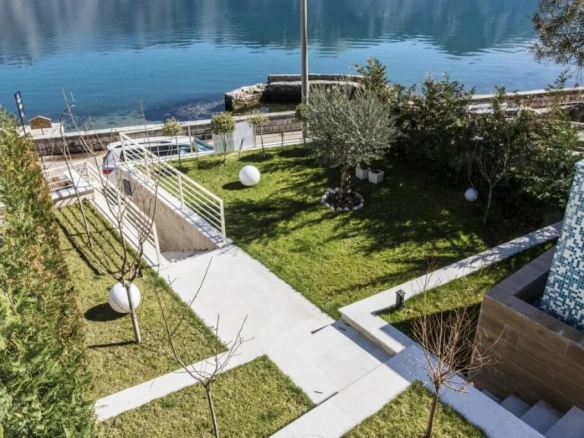 Kuća 371 m² – Stoliv, Kotor — fotografija 5
