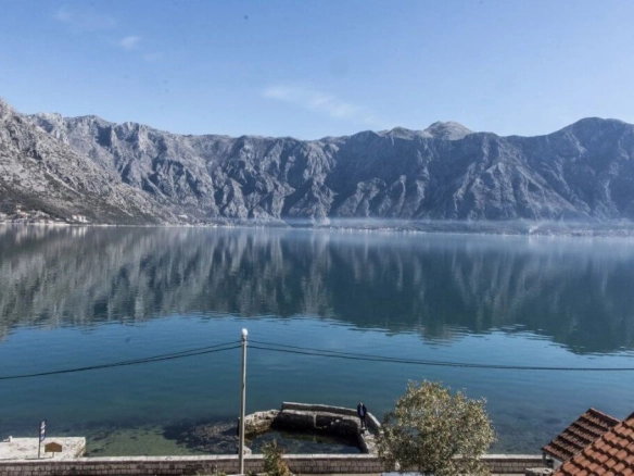 Kuća 371 m² – Stoliv, Kotor — fotografija 6