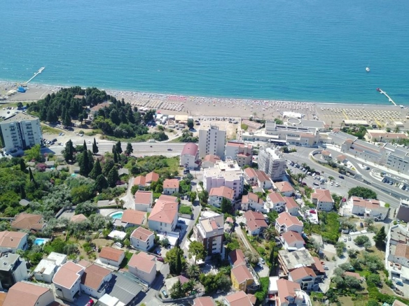 Plac 1.461 m² – Bečići, Budva — fotografija 6