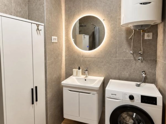 Izdavanje: Garsonjera 29 m² – Bečići, Budva — fotografija 7