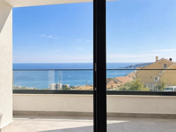 Izdavanje: Garsonjera 29 m² – Bečići, Budva — fotografija 9