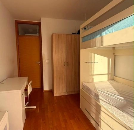 Dvosoban stan 88 m² – Bar — fotografija 12