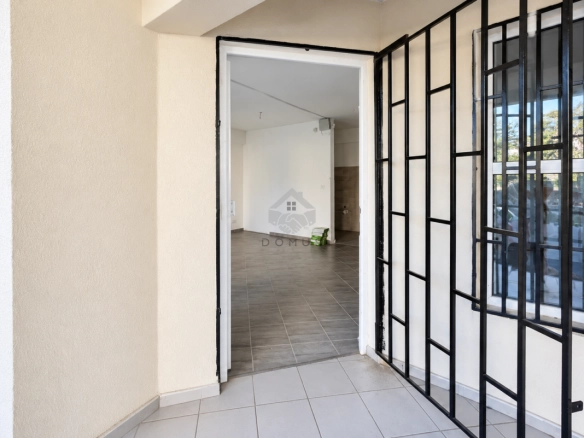 Poslovni prostor 33 m² u Centru, Podgorica — fotografija 12