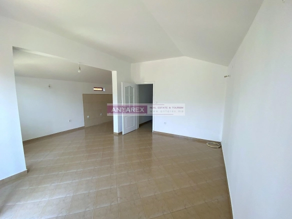 Dvosoban stan 65 m² – Kumbor, Herceg Novi — fotografija 2