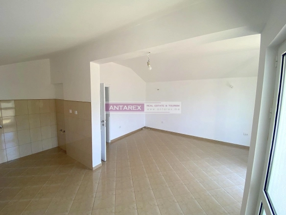 Dvosoban stan 65 m² – Kumbor, Herceg Novi — fotografija 3
