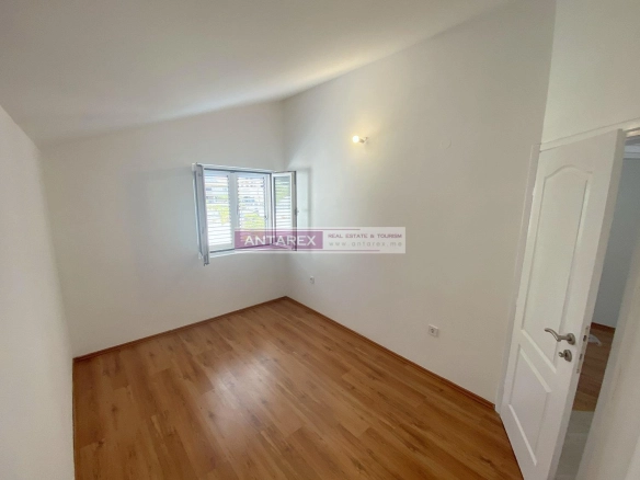 Dvosoban stan 65 m² – Kumbor, Herceg Novi — fotografija 4