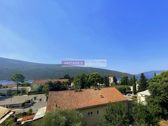 Dvosoban stan 65 m² – Kumbor, Herceg Novi — fotografija 9