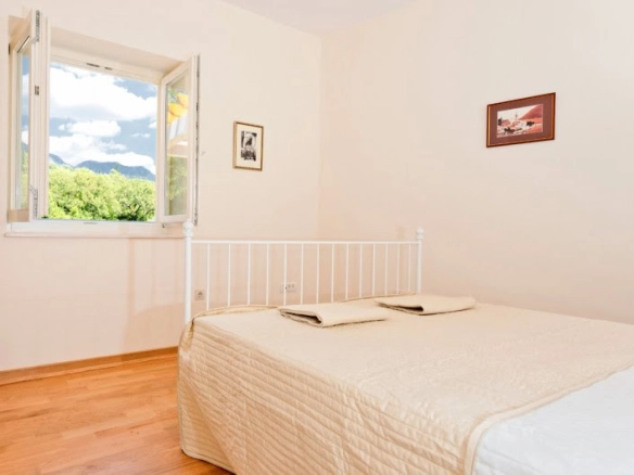 Dvosoban stan 79 m² – Herceg Novi — fotografija 8