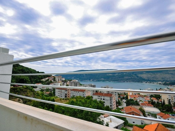 Jednosoban stan 44 m² – Herceg Novi — fotografija 4