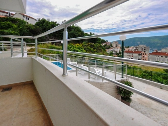 Jednosoban stan 44 m² – Herceg Novi — fotografija 9