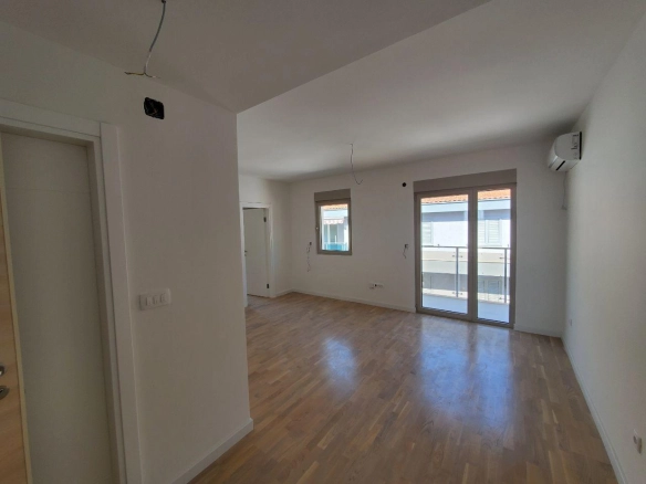Jednosoban stan 40 m² – Bečići, Budva — fotografija 17
