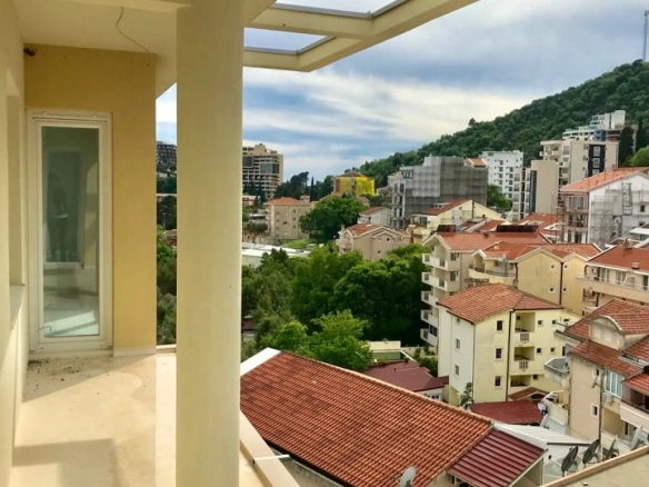 Jednosoban stan 44 m² – Bečići, Budva — fotografija 2