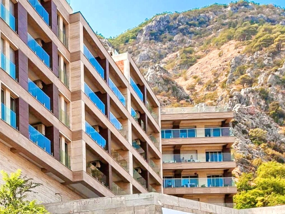 Četvorosoban stan 150 m² – Kotor — fotografija 4