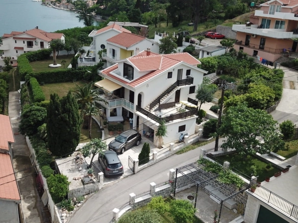 Kuća 230 m² – Prčanj, Kotor — fotografija 2