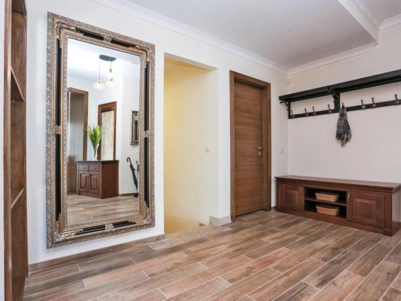 Kuća 517 m² – Krašići, Tivat — fotografija 12