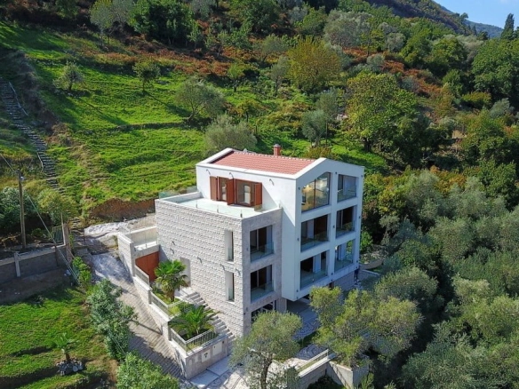 Kuća 584 m² – Stoliv, Kotor — fotografija 8