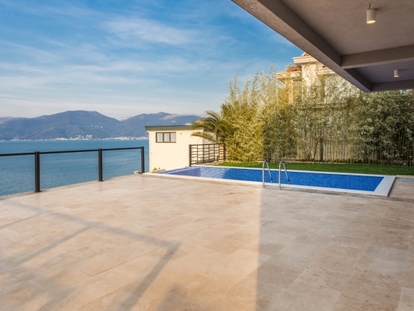 Kuća 330 m² – Krašići, Tivat — fotografija 9