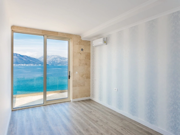 Kuća 330 m² – Krašići, Tivat — fotografija 13