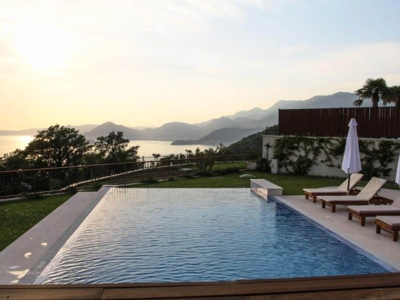 Kuća 600 m² – Blizikuće, Budva — fotografija 11