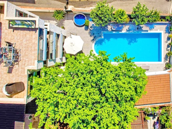 Kuća 300 m² – Budva — fotografija 4