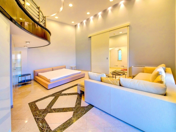 Trosoban stan 229 m² – Bečići, Budva — fotografija 4