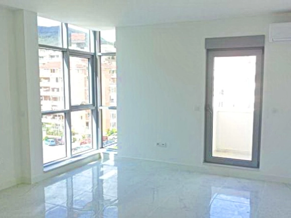 Jednosoban stan 47 m² – Budva — fotografija 3