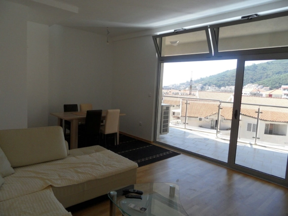 Četvorosoban stan 150 m² – Budva — fotografija 3