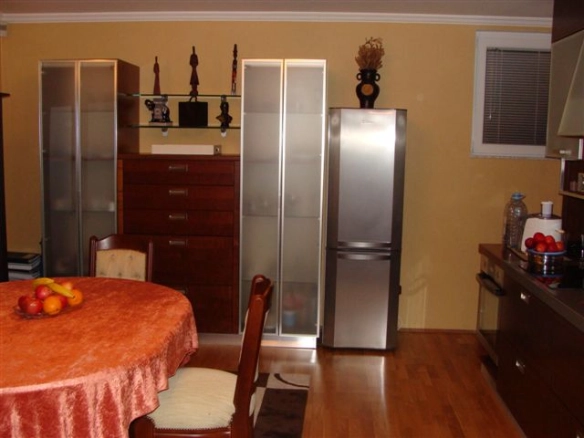 Trosoban stan 123 m² – Budva — fotografija 9