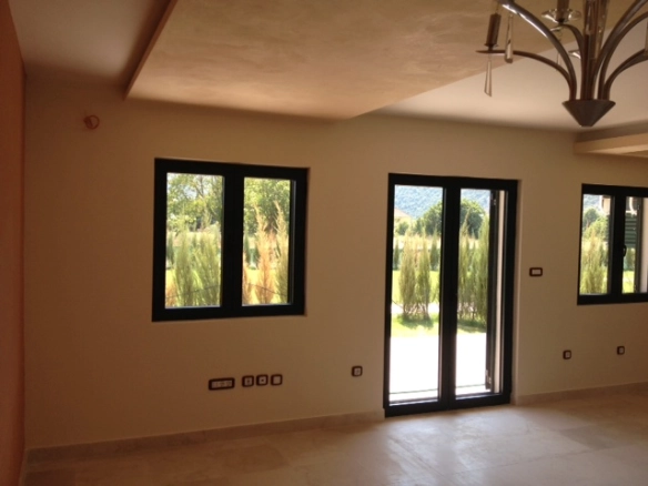 Trosoban stan 176 m² – Budva — fotografija 7