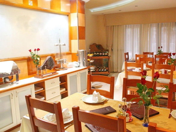 Hotel 600 m² – Tivat — fotografija 4
