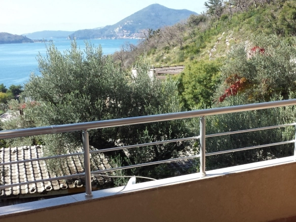 Trosoban stan 136 m² – Pržno, Budva — fotografija 8