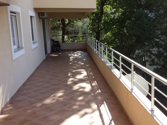 Trosoban stan 136 m² – Pržno, Budva — fotografija 9