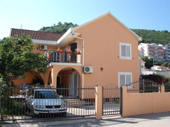 Kuća 238 m² – Budva — fotografija 2