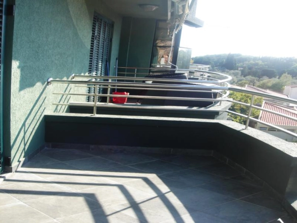 Trosoban stan 110 m² – Budva — fotografija 6