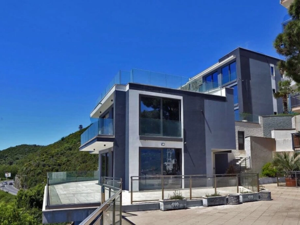 Kuća 438 m² – Budva — fotografija 2