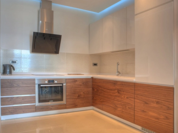 Dvosoban stan 95 m² – Budva — fotografija 6