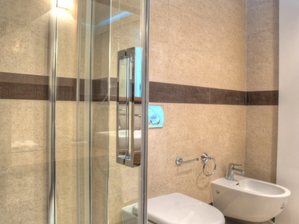 Dvosoban stan 95 m² – Budva — fotografija 12