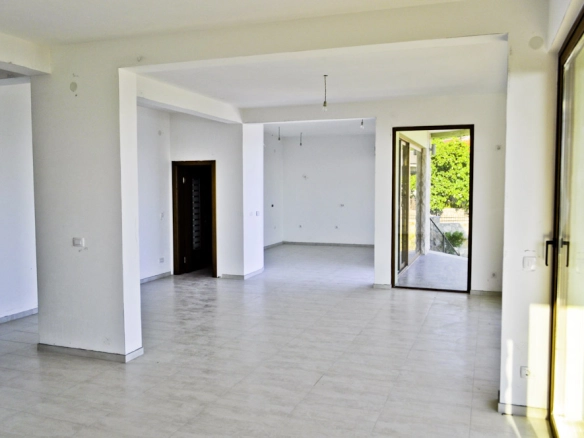 Kuća 620 m² – Šušanj, Bar — fotografija 10