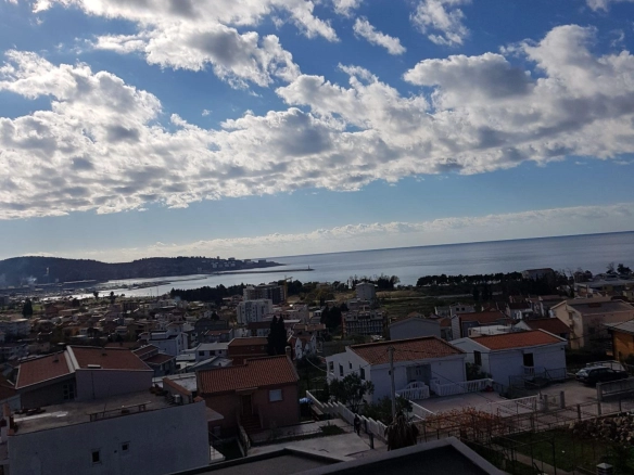 Kuća 600 m² – Šušanj, Bar — fotografija 12