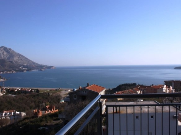 Trosoban stan 250 m² – Bečići, Budva — fotografija 11