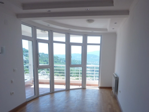 Kuća 350 m² – Dobra Voda, Bar — fotografija 7