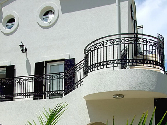 Hotel 1.100 m² – Petrovac, Budva — fotografija 13